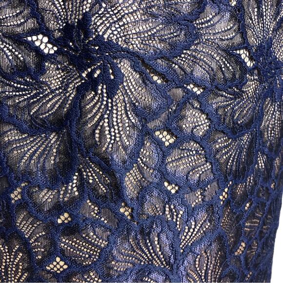 Trina Turk Akamai Lanai navy blue lace overlay off shoulder dress size 8 NWT - Picture 6 of 16